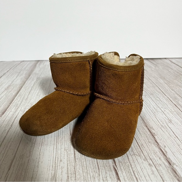 Infant Baby UGG Leather Boots Size 4/5 Chestnut Brown With Pink Bow Cozy Warm - Picture 10 of 14